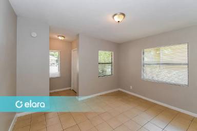 Main picture of 1556 W 30th St