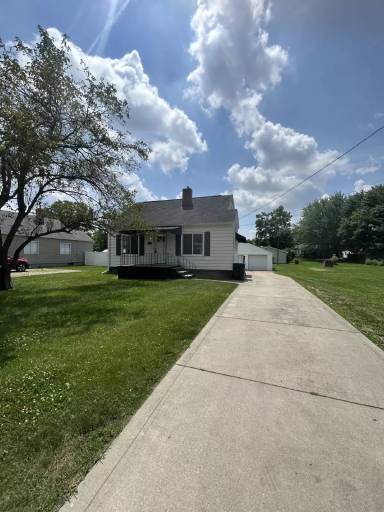 Main picture of 835 Wintermute Ave