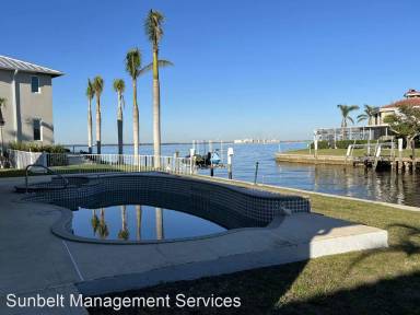 Main picture of 10 Hibiscus Dr