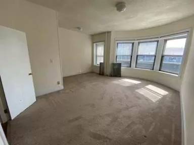 Main picture of 1390 Beacon St