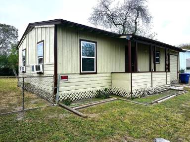 Main picture of 1721 Whiting Dr