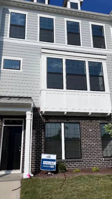 Main picture of 3277 Morab Dr