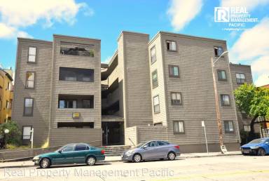 Main picture of 2917 MacArthur Blvd