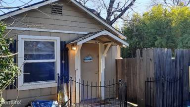 Main picture of 1380 Palm Ave