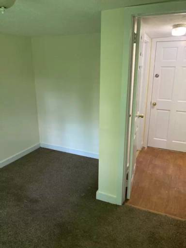 Main picture of 21 Nevins St