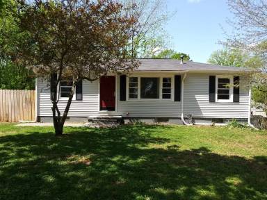 Main picture of 302 Hoffman St