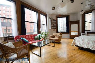 Main picture of 1 Hudson St