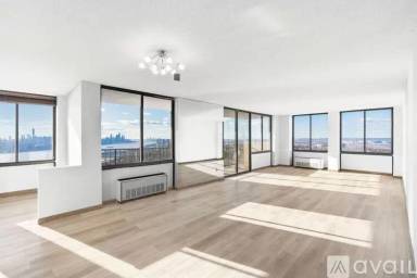 Main picture of Winston Towers 200