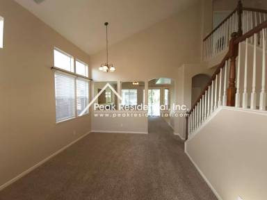 Main picture of 9461 Oakley Way