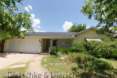 Main picture of 1308 S Jackson St