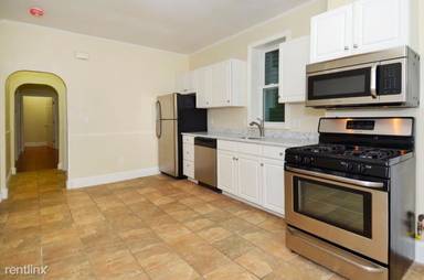 Main picture of 261 Havre St