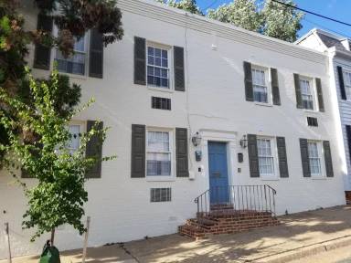 Main picture of 321 Wilkes St