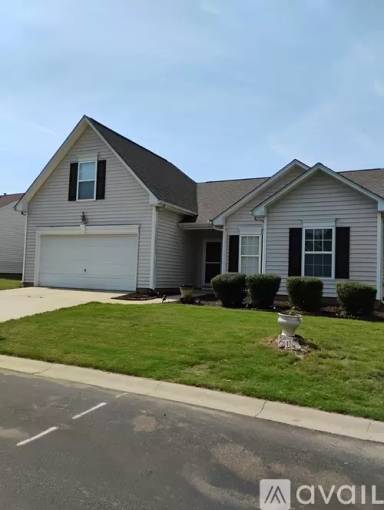 Main picture of 734 Waterbrook Ln