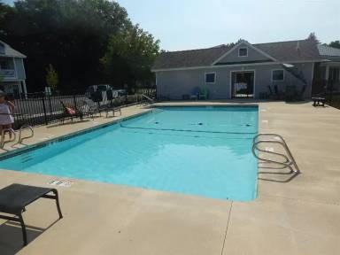 Main picture of 35 Callaway Dr