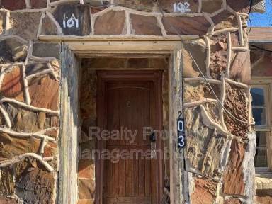 Main picture of 2711 W Walker St