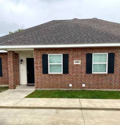 Main picture of 6008 Nobie Ln