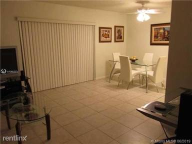 Main picture of KENLAND POINTE CONDO III