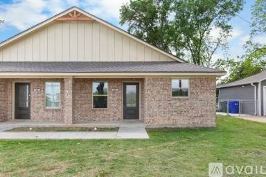 Main picture of 3308 Pewitt Dr