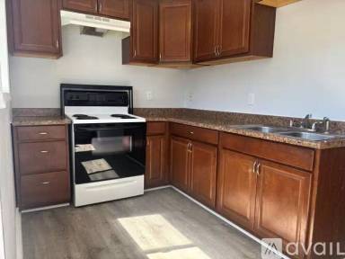 Main picture of 3405 Northlake Way NW