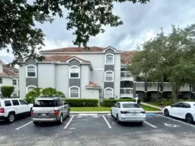 Main picture of 13941 Fairway Island Dr