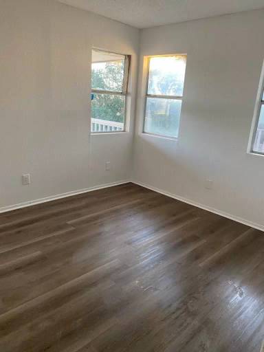 Main picture of 8400 Garcreek Cir