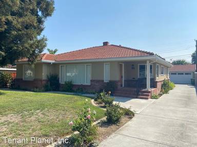 Main picture of 216 Cypress Ave