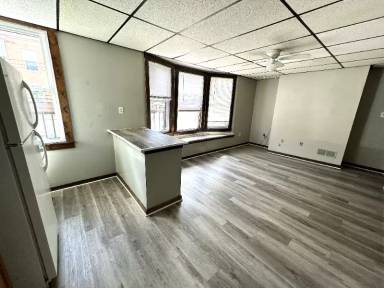 Main picture of 525 Larimer Ave