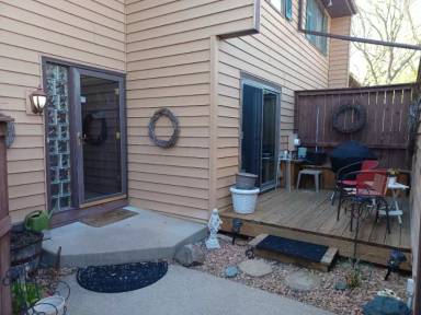Main picture of 4728 Spring Cir