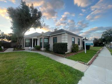 Main picture of 1450 Ximeno Ave