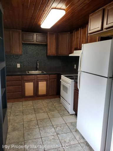 Main picture of 610 Mills Ave