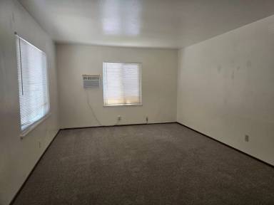 Main picture of 518 Carpenter St