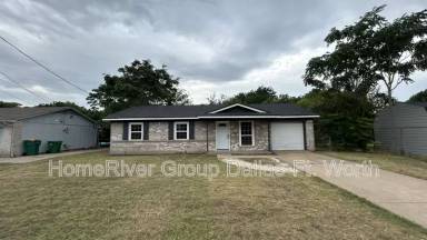 Main picture of 1240 Saturn Dr