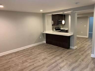 Main picture of 1831 Wyoming Ave NW