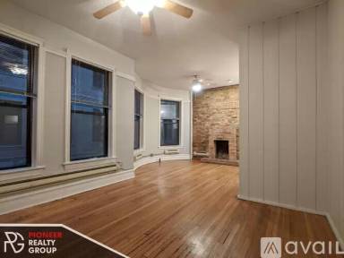 Main picture of 1220 N Dearborn St