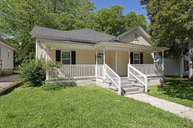 Main picture of 113 10th St