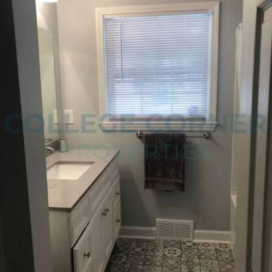 Main picture of 1211 Brookwood Dr