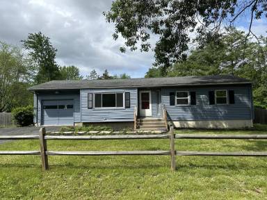 Main picture of 36 Western Ln