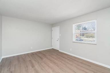 Main picture of 2716 Holbrook Dr