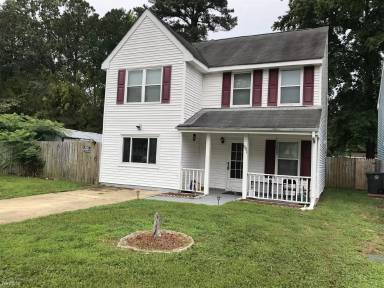 Main picture of 505 Dahlia Ct