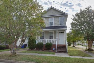 Main picture of 955 Florida Ave