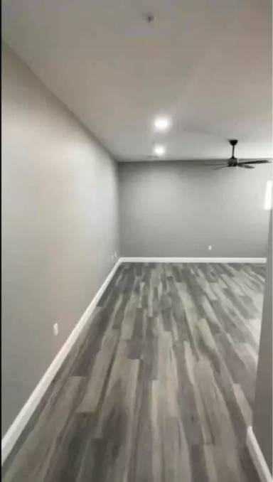 Main picture of 3000 W Kellogg Dr