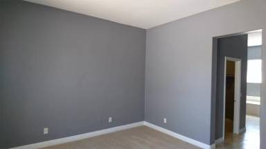 Main picture of 155 Staten Island Ave
