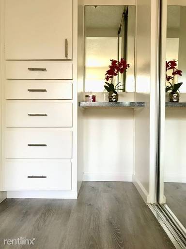 Main picture of Vista Capri Apartments