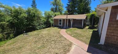 Main picture of 105 Watertrough Rd
