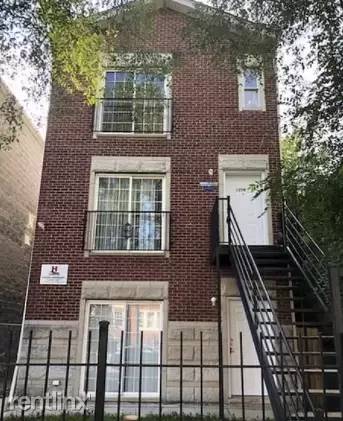 Main picture of 1250 S Kolin Ave
