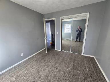 Main picture of 1105 E Boyton St