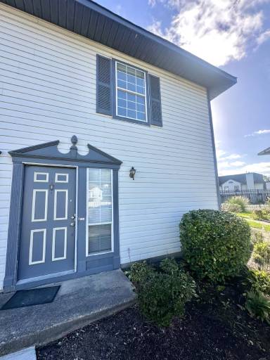 Main picture of 4567 Genoa Cir