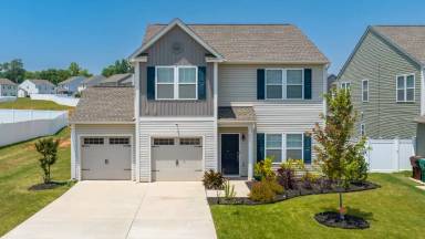 Main picture of 617 Wrenn Forest St