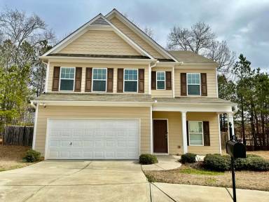 Main picture of 66 Harmony Creek Ln