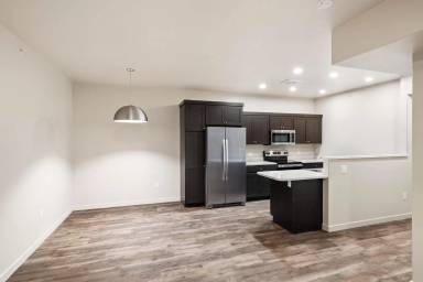 Main picture of 209 Sawyer Ln